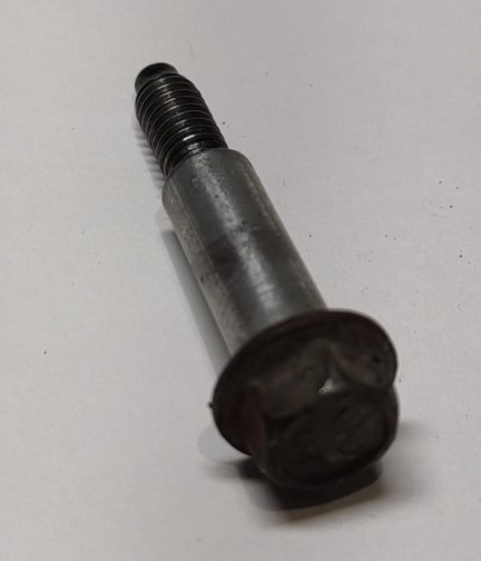 Kawasaki FH381V, FH430V 92153-7009 Bolt (Used)